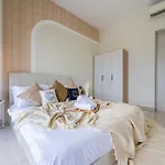 Tallest Concept 2 Theme Suite Klcc