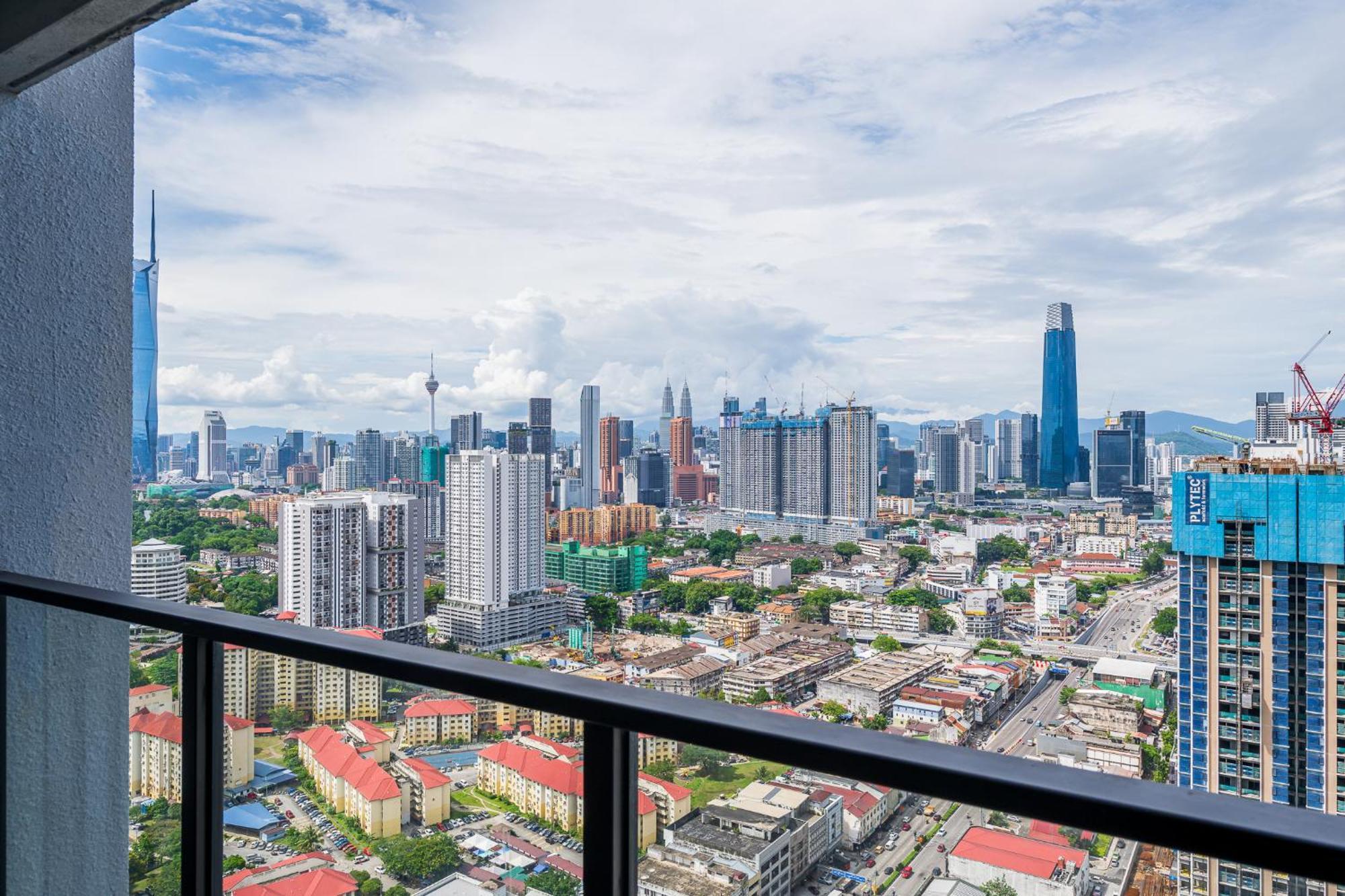 Tallest Concept 2 Theme Klcc Pangsapuri